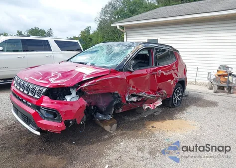 2025 Jeep Compass Limited 4X4 из США, поврежденный, VIN 3C4NJDCN3ST540787